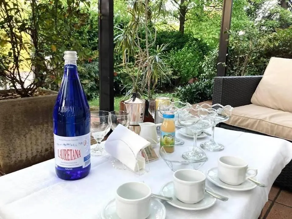 Hotel Livio 布雷西亚 3*,  意大利